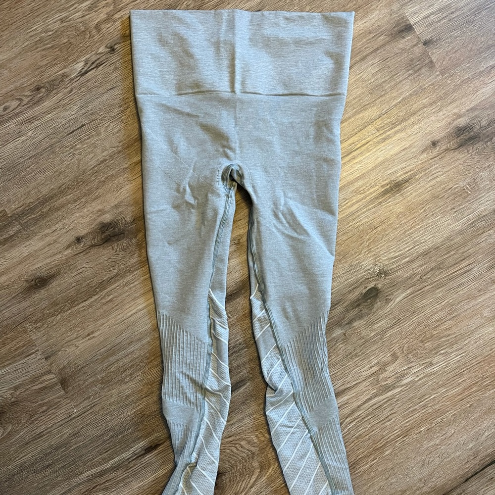 BLANQI leggings